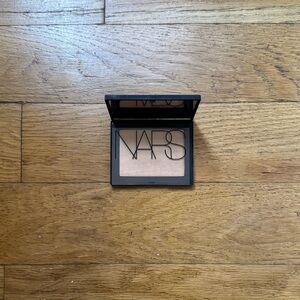 NWT NARS Cosmetics ‘Ibiza’ highlighting powder